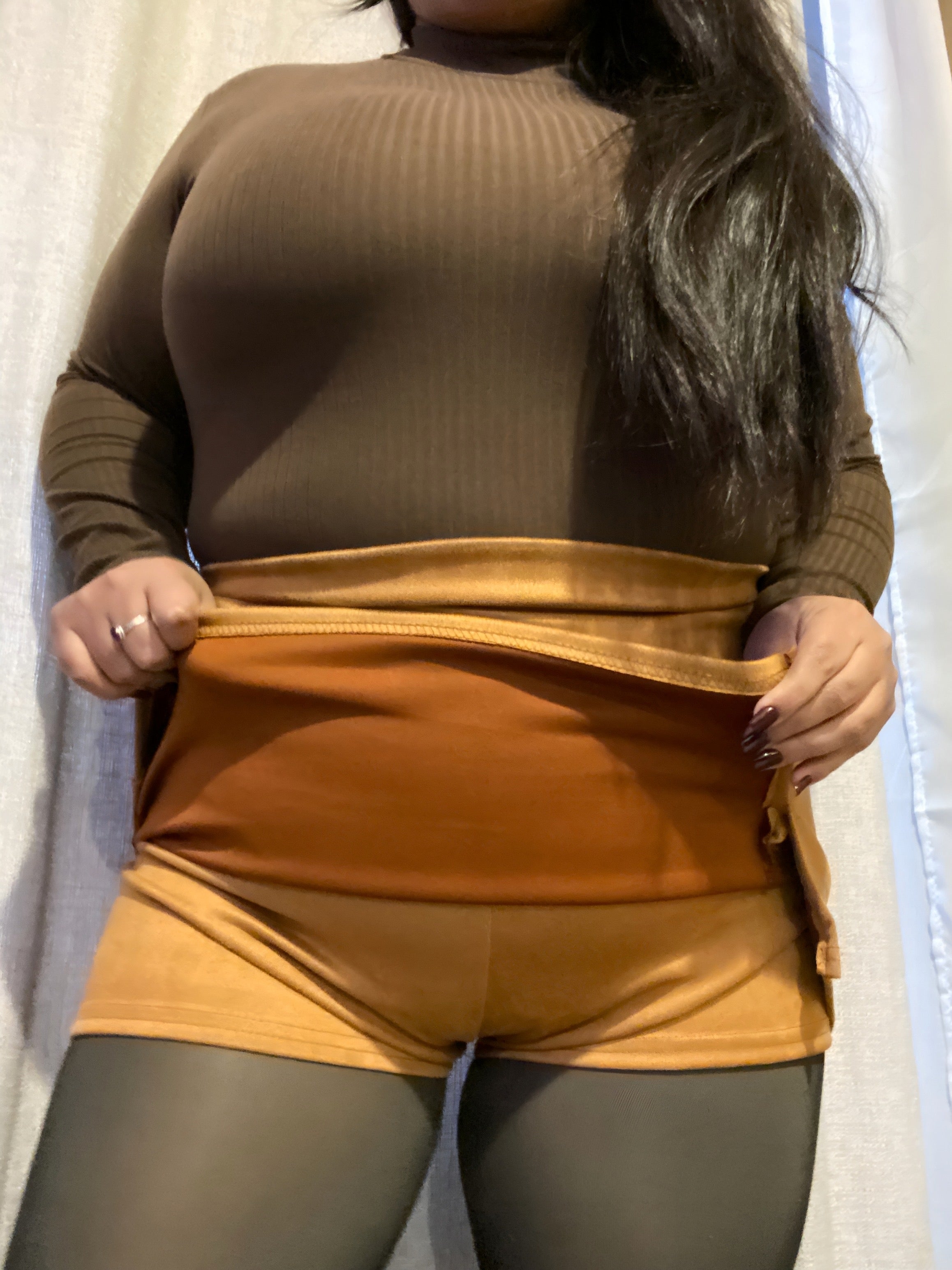 Falda Camila Gamuza